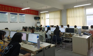 经济管理国产香蕉视频免费成功举办“大学生财...